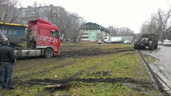 Фото камаз застрял в грязи