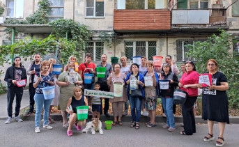 «Кругом мрак»: donnews.ru выяснил, как живут ростовчане в отключённой от всех коммуникаций пятиэтажке в Кривошлыковском