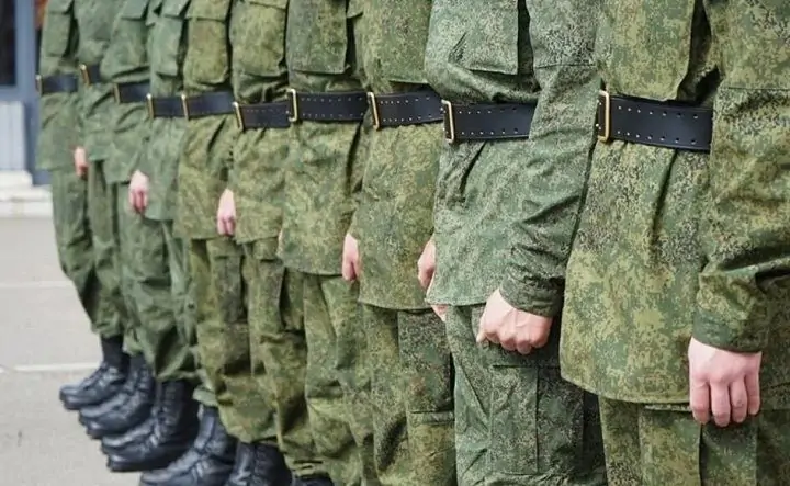 Солдаты-срочники. Фото «Яндекс.Картинки»
