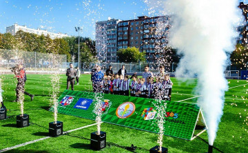 В Ростове наградили призёров и победителей первенства города по футболу среди детско-юношеских команд сезона 2023 года