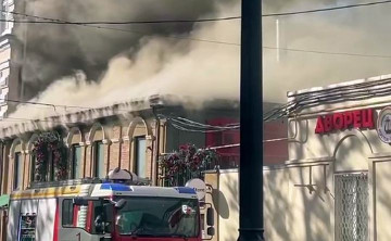 В центре Ростова загорелся ресторан «Раки и гады»