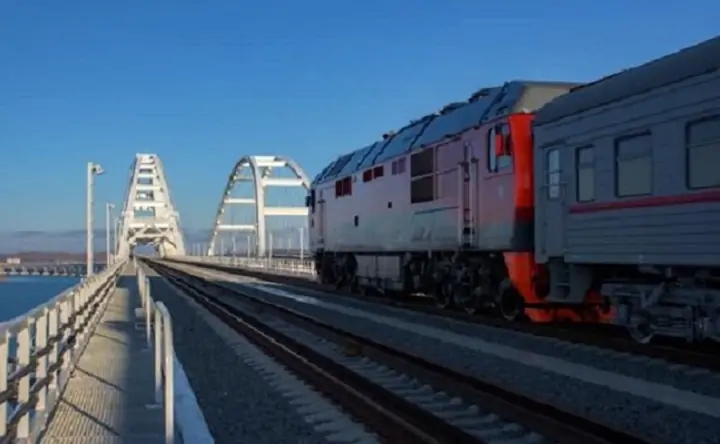 Поезд в Крым. Фото официальный паблик Гранд Сервис Экспресс в соцсети