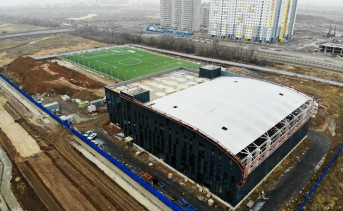 В Ростове забуксовало строительство крупного спорткомплекса на Комарова