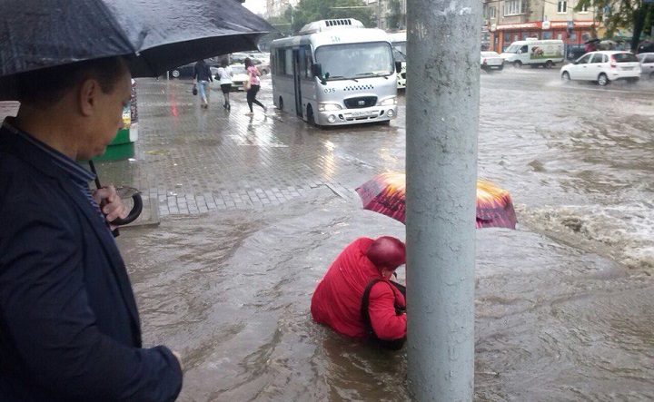 Ростов дождь сегодня фото