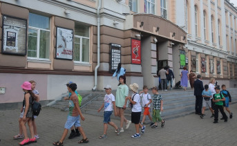 В Новочеркасске отреставрируют театр и старейшую библиотеку города