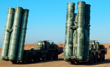 Система ПВО отразила массовую атаку беспилотников на Таганрог