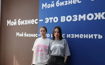 Основатели брендов DNK Russia DNK Kids Анна и Ольга Ничковы. Фото предоставлено пресс-службой АНО МФК «РРАПП»