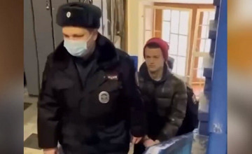 В Москве задержали 20-летнего жителя Ростовской области, бегавшего по крыше поезда метро