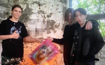 Ростовский митрополит встретился с подростками, которые разбили и сожгли иконы