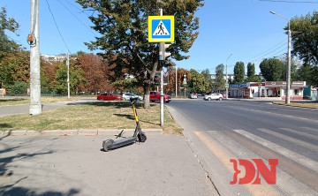 Власти Ростова назвали 33 места, где нельзя будет ездить на электросамокатах