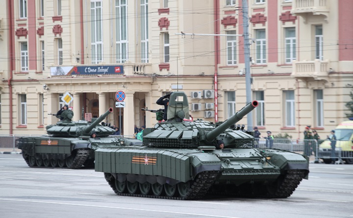 Основной боевой танк Т-72Б3.Фото donland.ru